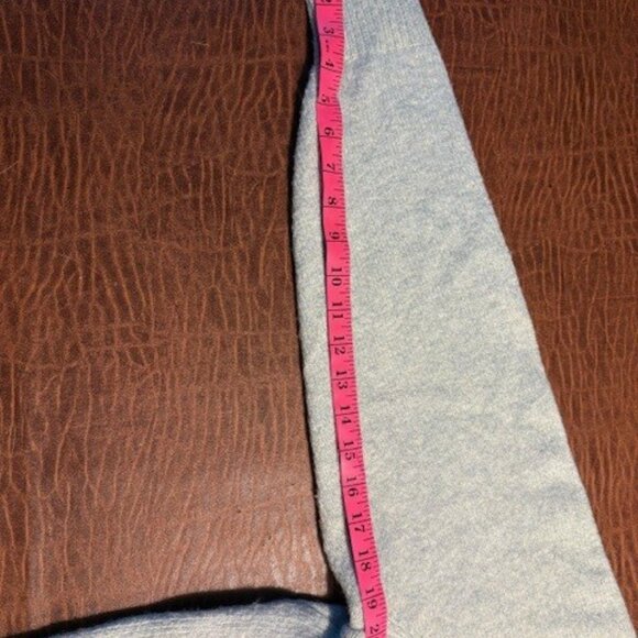 Crew Neck Reitmans Womans Soft Sweater Size XL - Picture 2 of 7